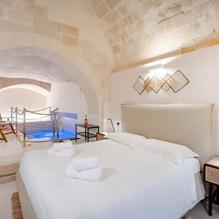 Pensjonat Stone Living - Nel Cuore Dei Sassi Di 4*