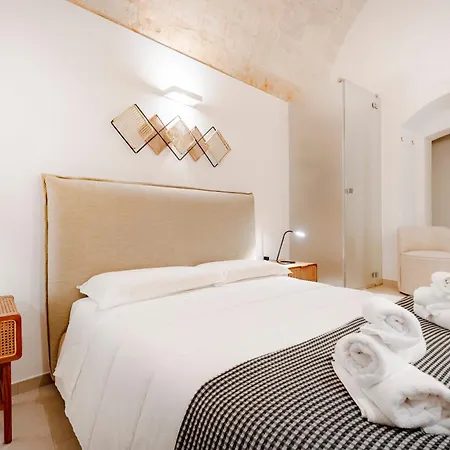 Stone Living - Nel Cuore Dei Sassi Di